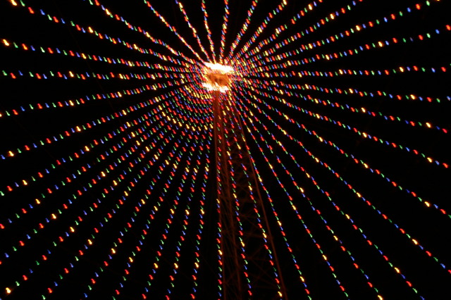 2005/12 December/Trail of Lights/640x480_IMG_4495.JPG